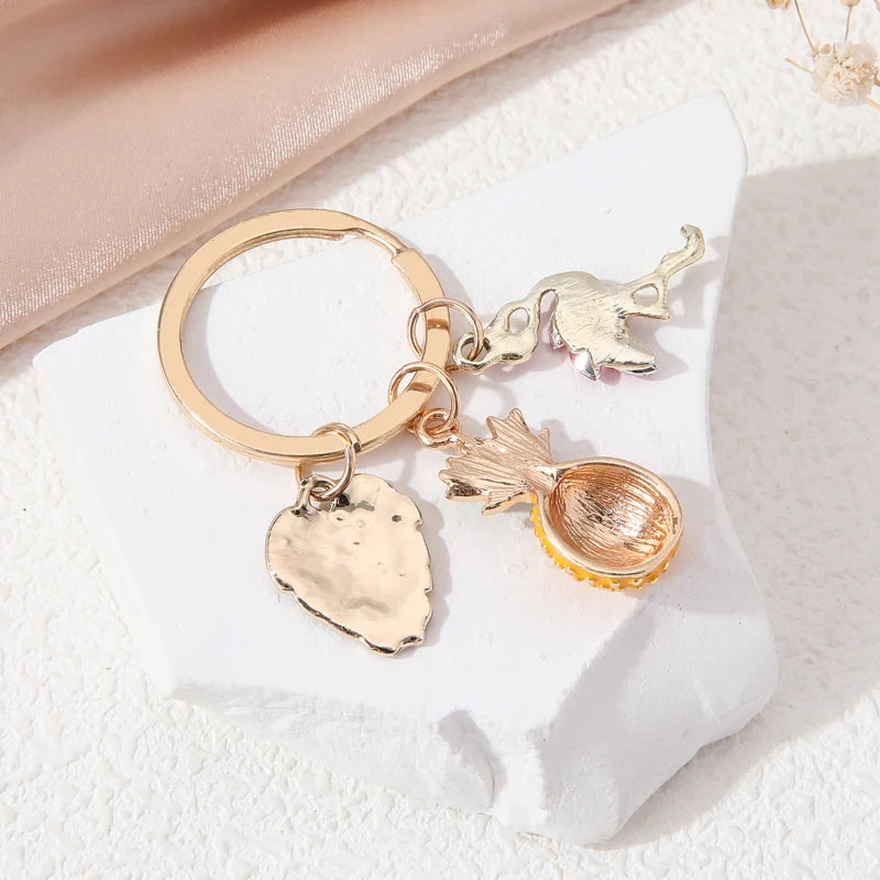 Cute Red-crowned Crane Pineapple Leaves Enamel Keychain Summer Lovely Animal Plant Key Chain For Making DIY Jewelry Handmade